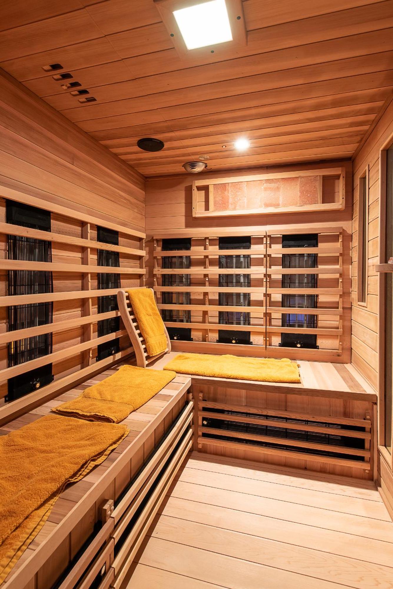 Einzigartige Traumwohnung Mit Whirlpool & Sauna Bietet Luxus Und Erholung Neuheilenbach Exterior photo